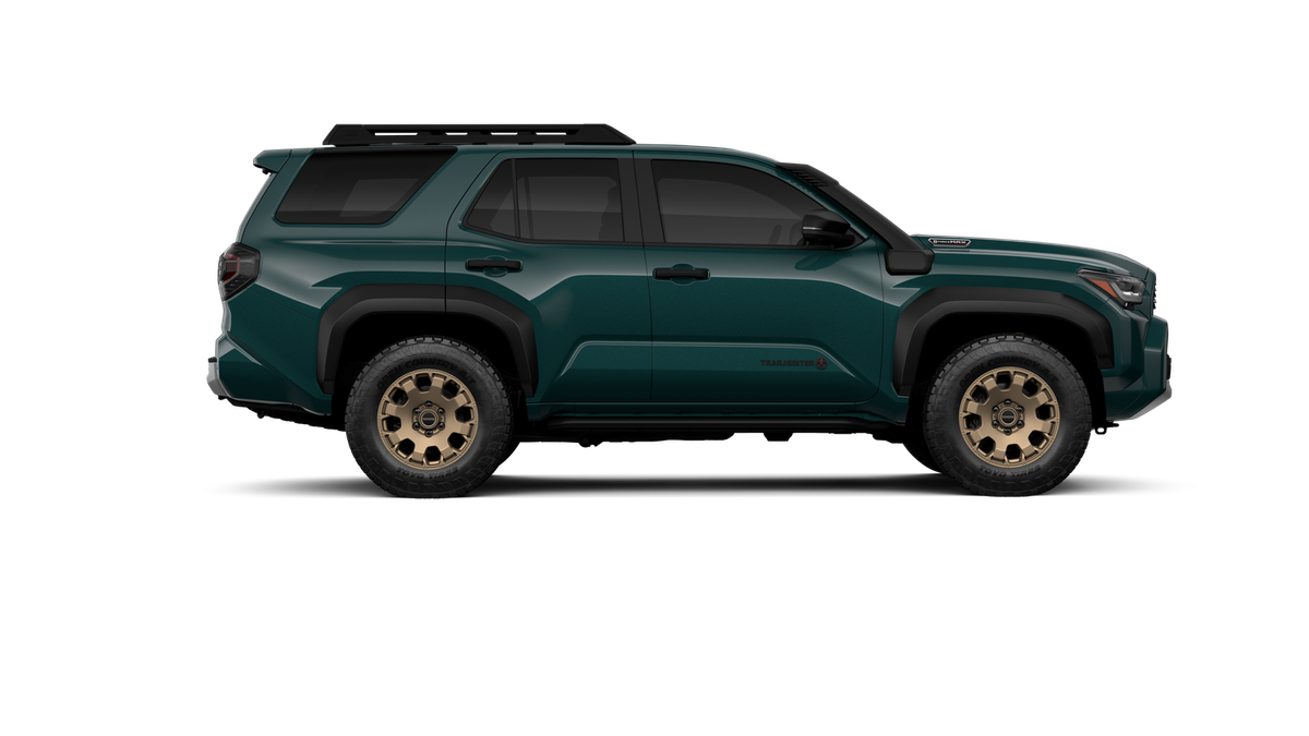 2026 Toyota 4Runner i-FORCE MAX Hybrid Trailhunter