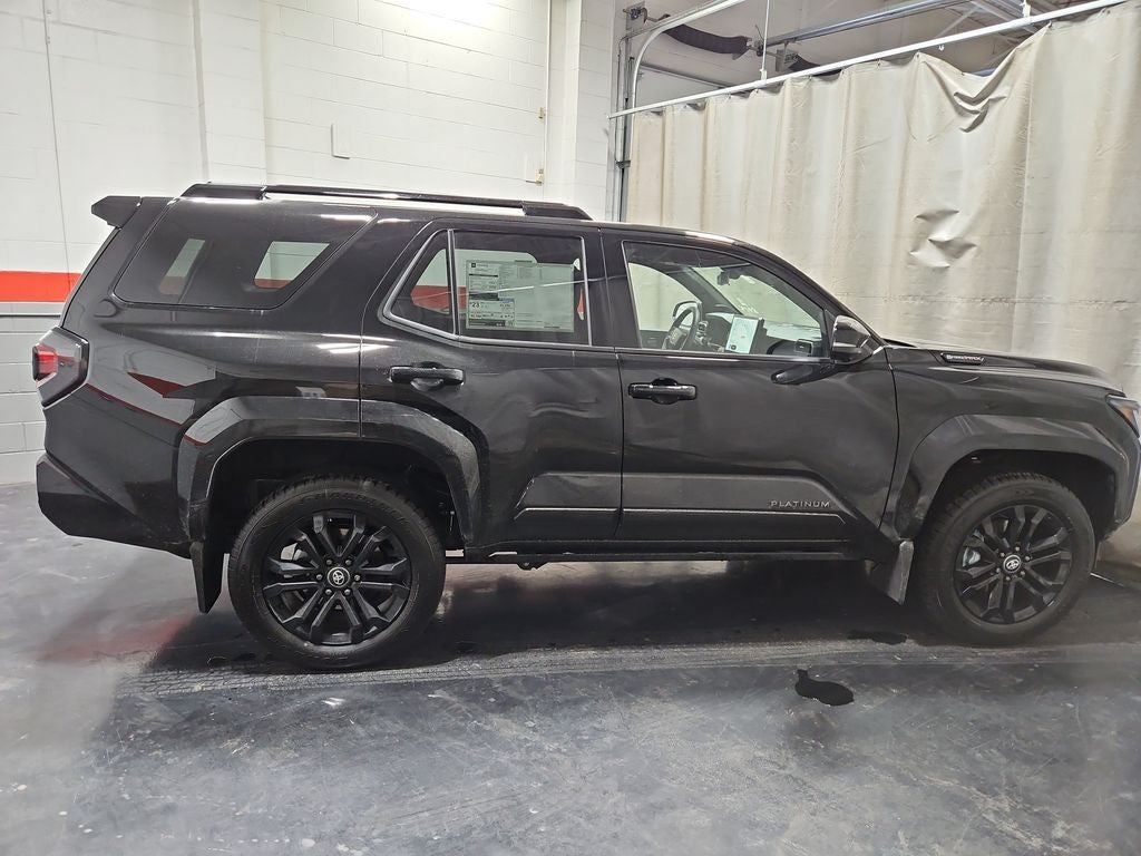 2026 Toyota 4Runner i-FORCE MAX Hybrid Platinum