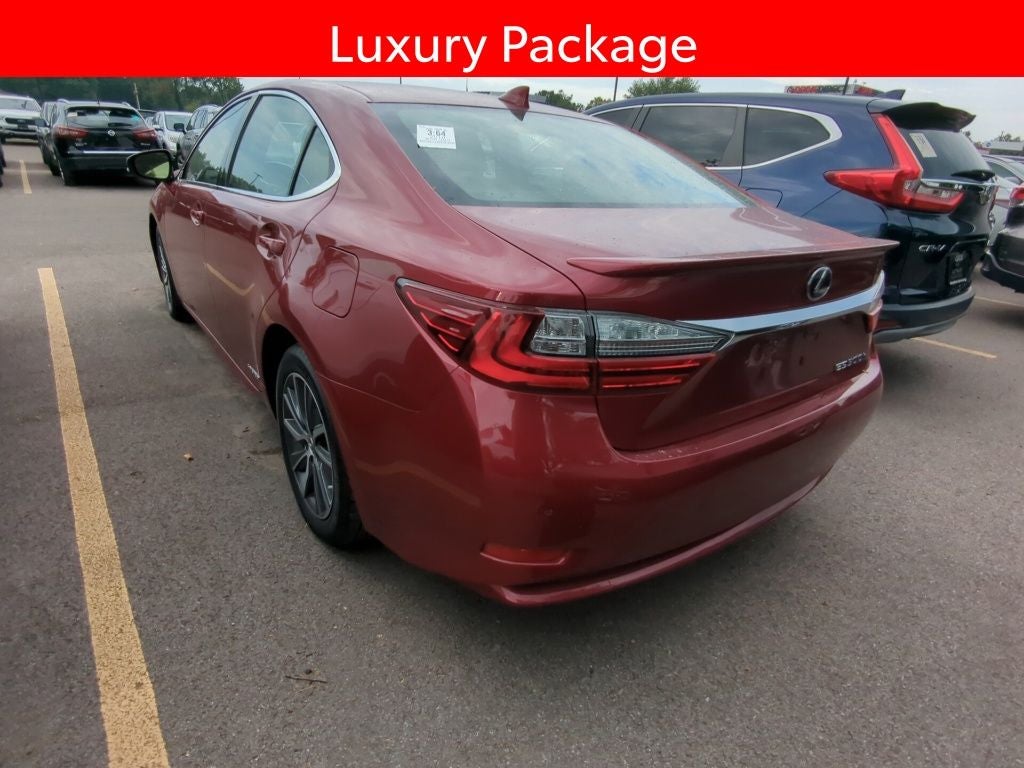 2018 Lexus ES 300h