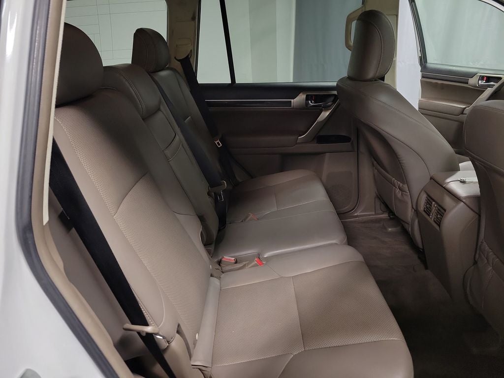 2017 Lexus GX 460
