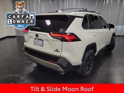 2022 Toyota RAV4 Hybrid SE