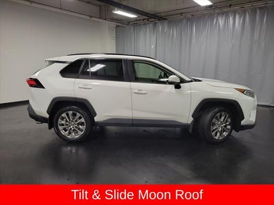 2020 Toyota RAV4 XLE Premium