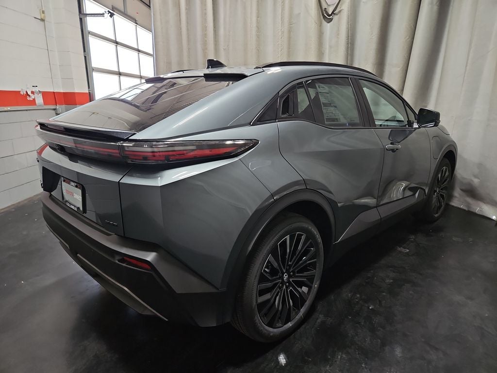2026 Toyota C-HR XSE