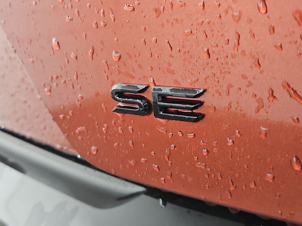 2026 Toyota C-HR SE