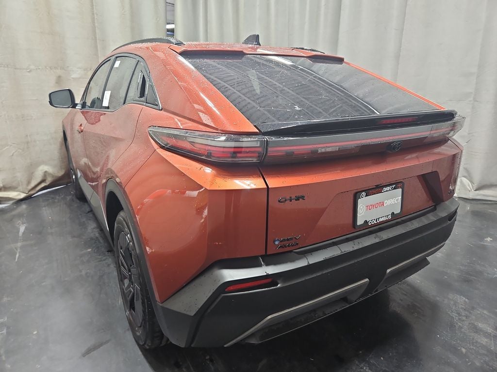 2026 Toyota C-HR SE