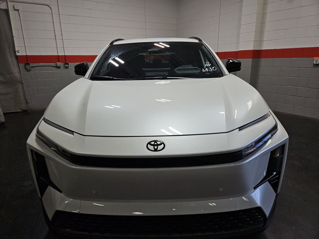 2026 Toyota C-HR XSE