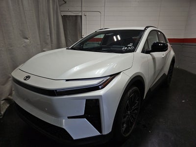 2026 Toyota C-HR XSE