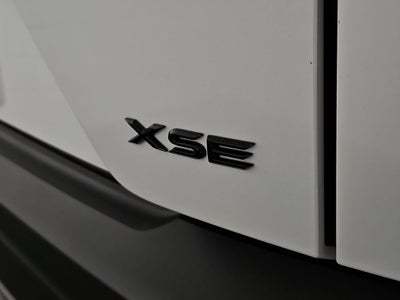 2026 Toyota C-HR XSE