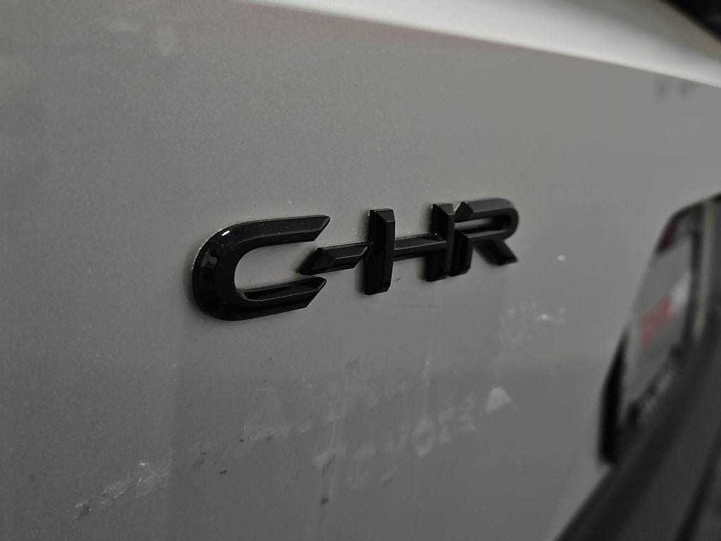2026 Toyota C-HR SE