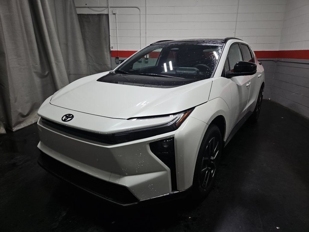 2026 Toyota bZ XLE Plus