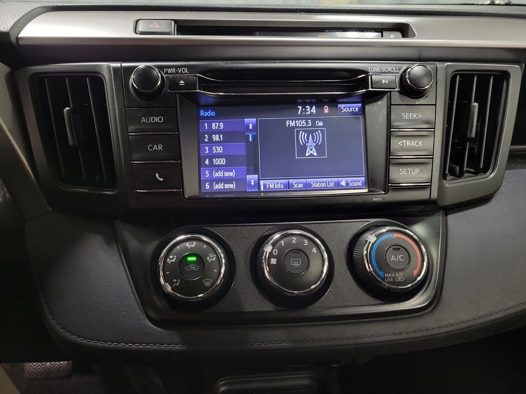 2018 Toyota RAV4 LE