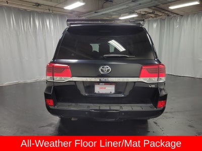 2018 Toyota Land Cruiser Base