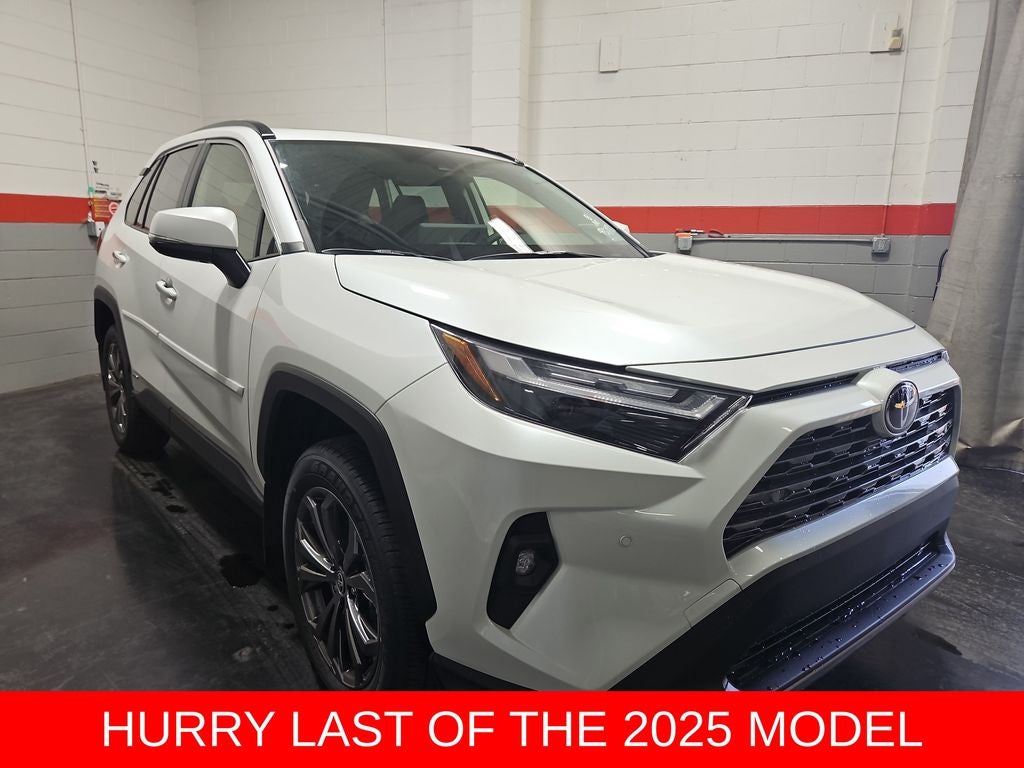 2025 Toyota RAV4