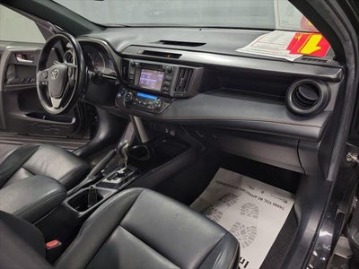 2016 Toyota RAV4 SE
