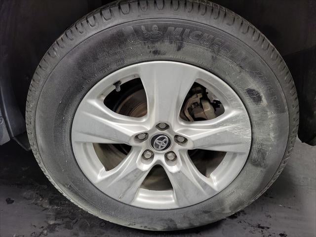 2020 Toyota RAV4 Hybrid LE