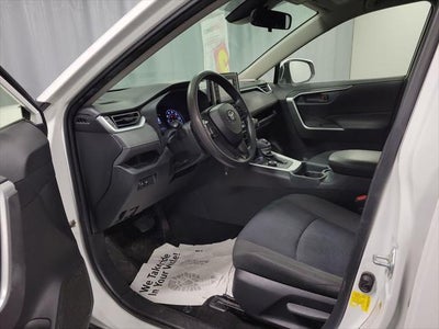 2020 Toyota RAV4 Hybrid LE