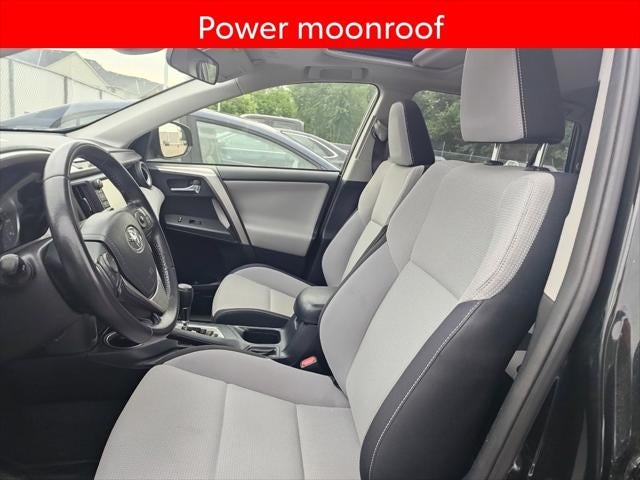 2017 Toyota RAV4 Hybrid XLE