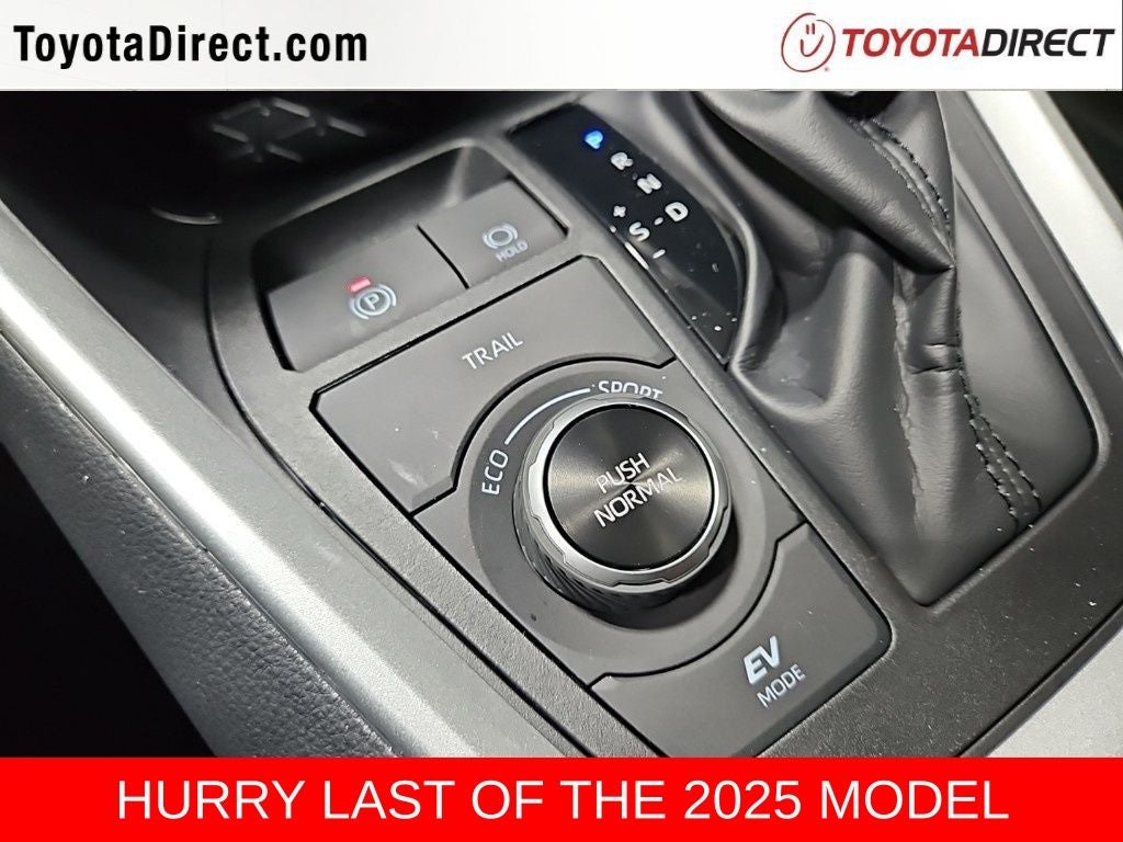 2025 Toyota RAV4 Hybrid XLE