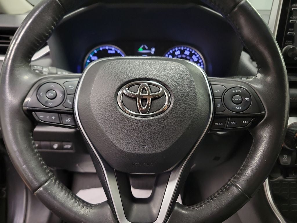 2020 Toyota RAV4 Hybrid XLE