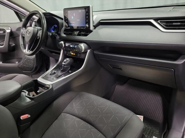 2020 Toyota RAV4 Hybrid XLE