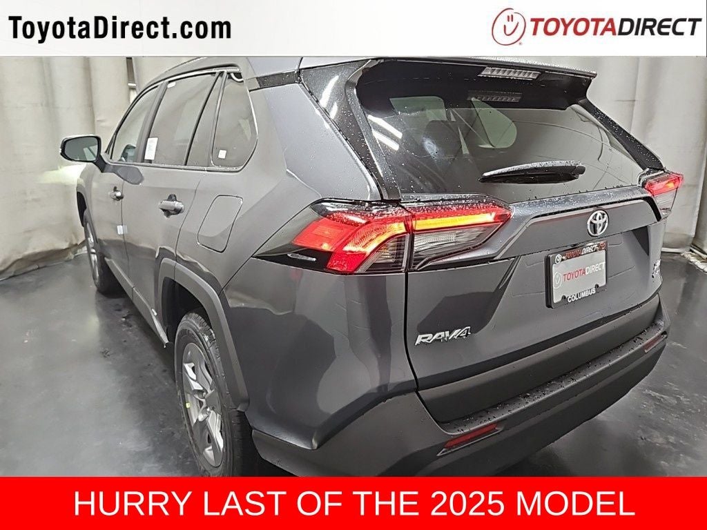 2025 Toyota RAV4 Hybrid XLE