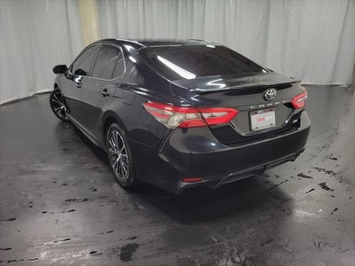 2018 Toyota Camry SE