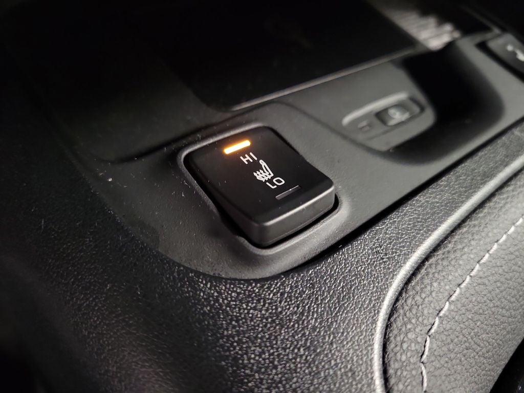 2024 Toyota Corolla Hatchback XSE