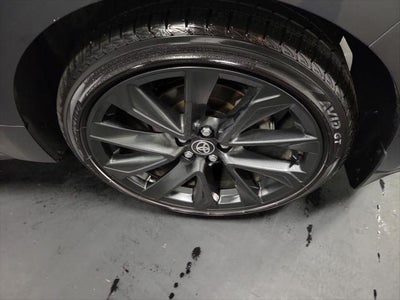 2024 Toyota Corolla Hatchback XSE