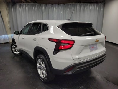 2025 Chevrolet Trax LS