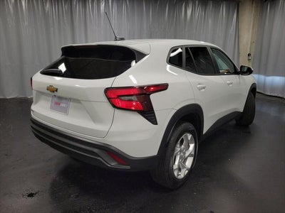 2025 Chevrolet Trax LS