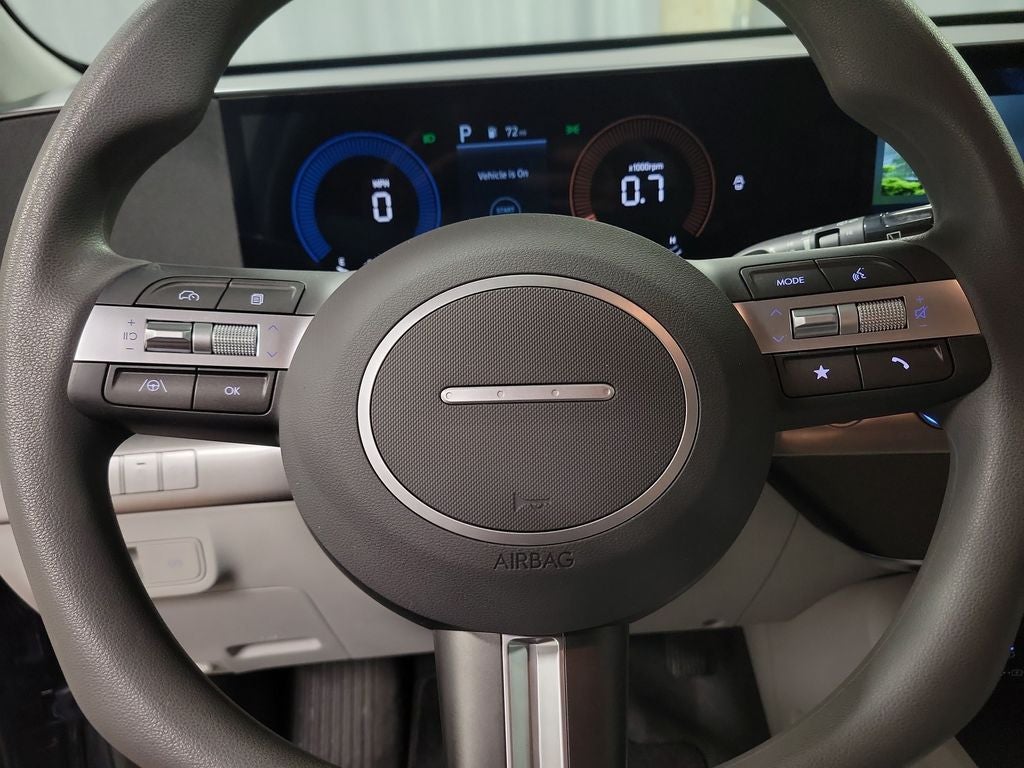 2025 Hyundai Kona SE