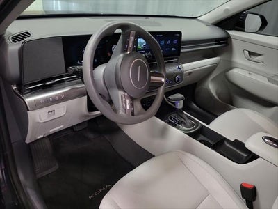 2025 Hyundai Kona SE