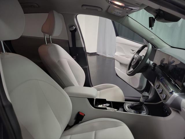 2025 Hyundai Kona SE