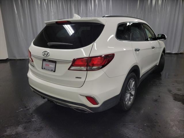 2017 Hyundai Santa Fe SE