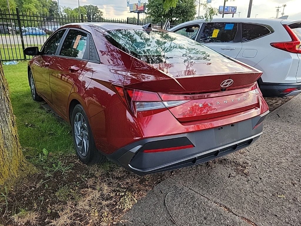2024 Hyundai Elantra SEL