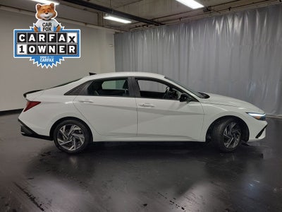 2025 Hyundai Elantra SEL Sport
