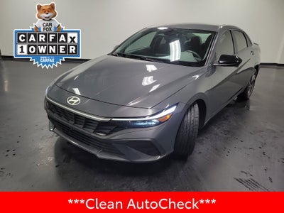 2025 Hyundai Elantra SEL Sport