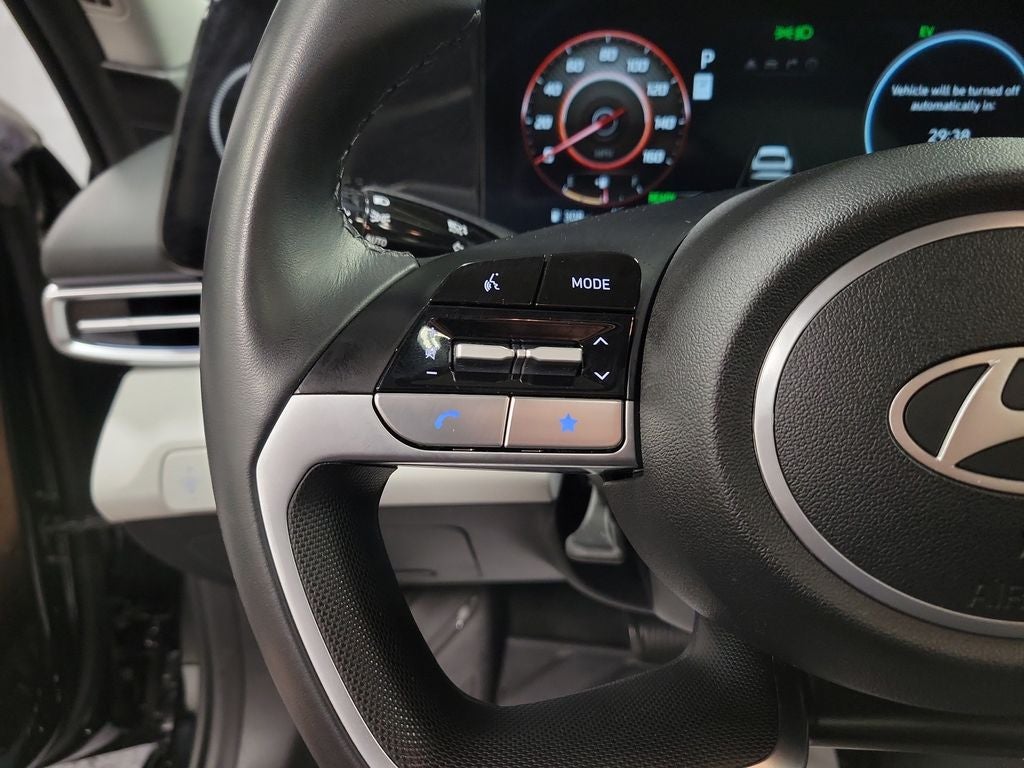 2024 Hyundai Elantra Hybrid Limited