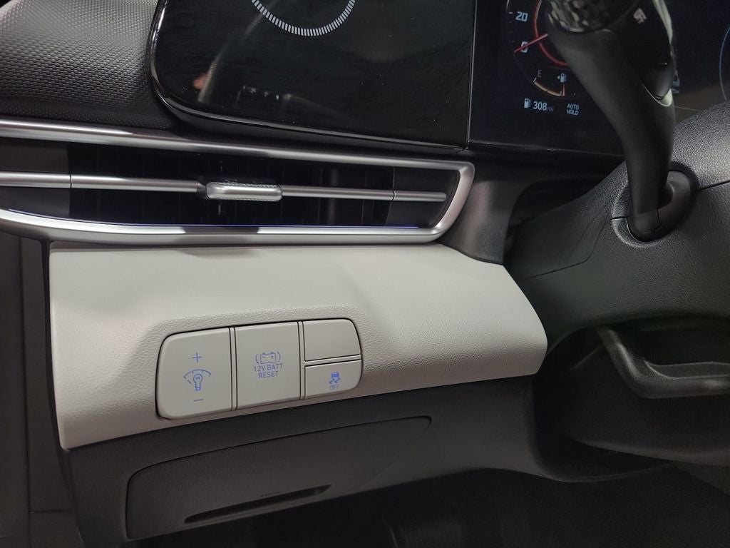 2024 Hyundai Elantra Hybrid Limited