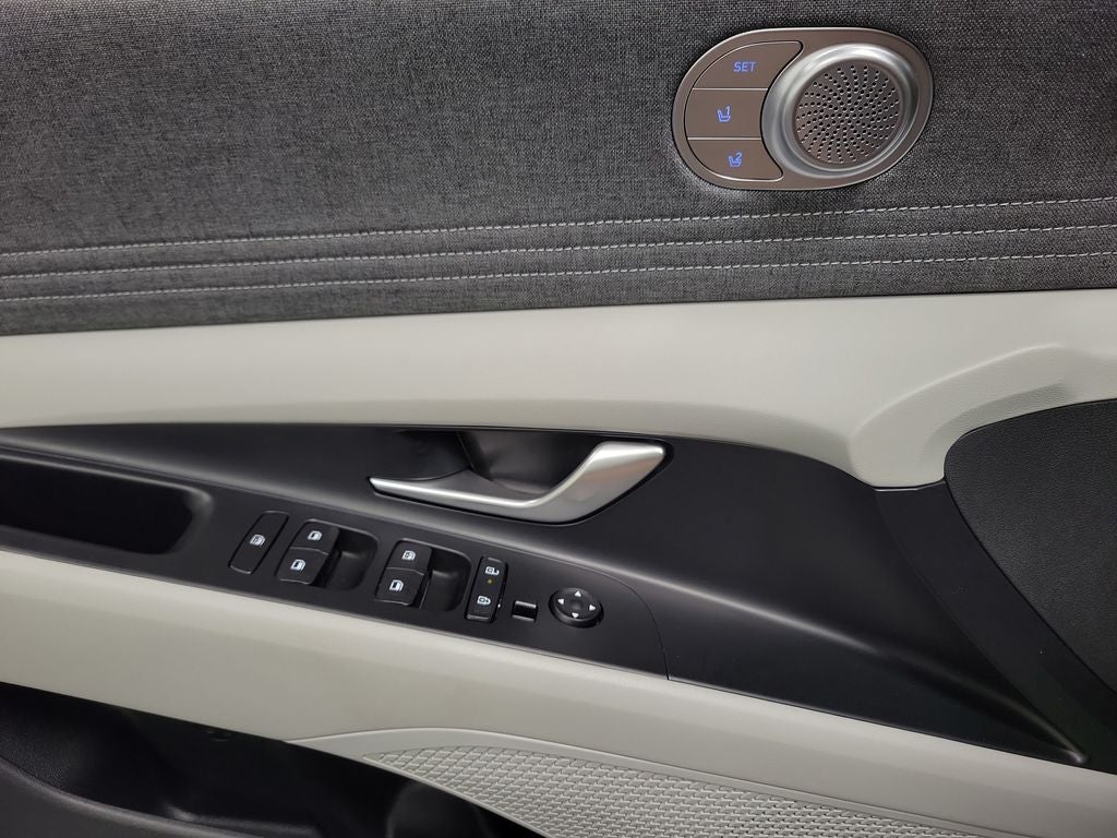 2024 Hyundai Elantra Hybrid Limited