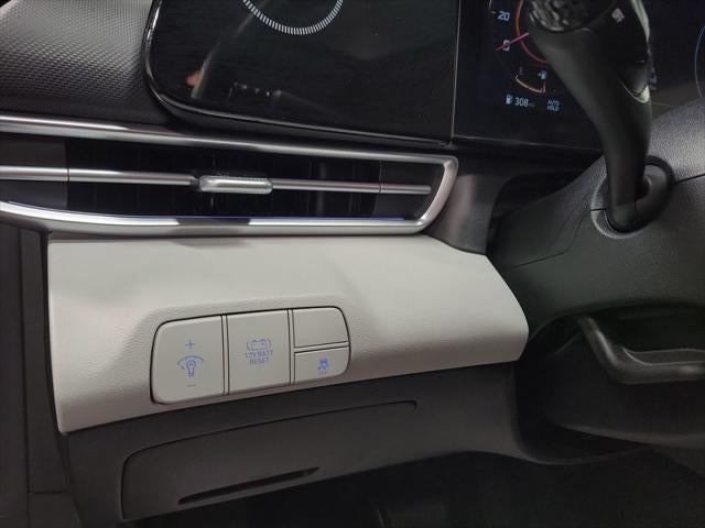 2024 Hyundai Elantra Hybrid Limited