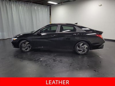 2024 Hyundai Elantra Hybrid Limited