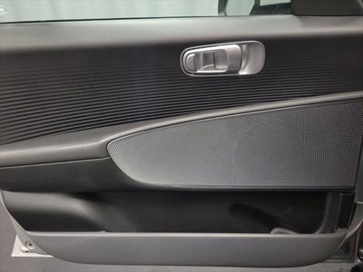 2024 Hyundai IONIQ 6 SE