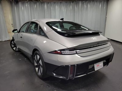 2024 Hyundai IONIQ 6 SE