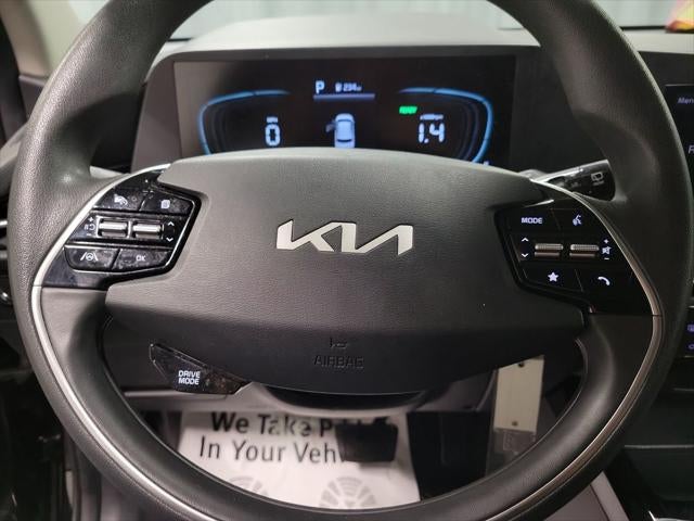 2024 Kia Niro LX