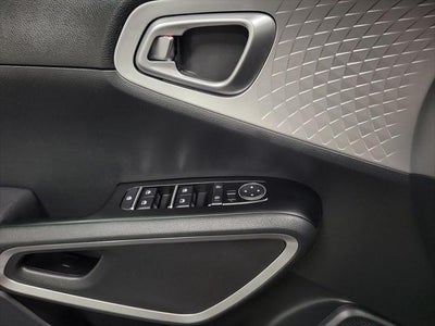 2025 Kia Soul S