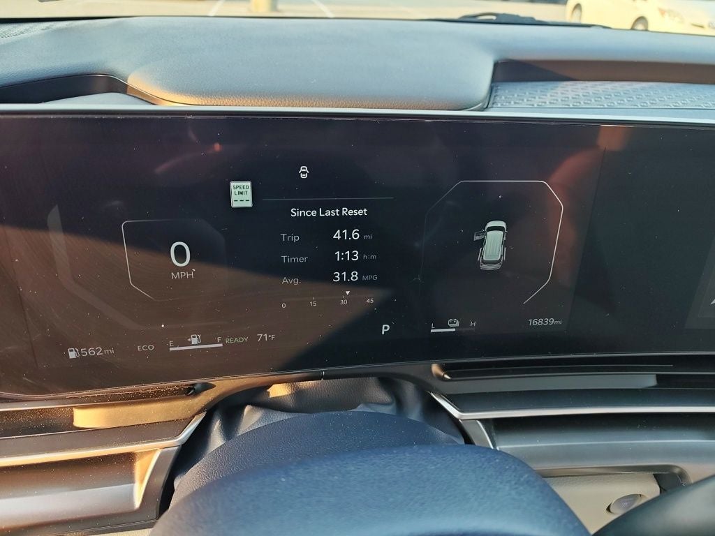 2025 Kia Carnival Hybrid SX