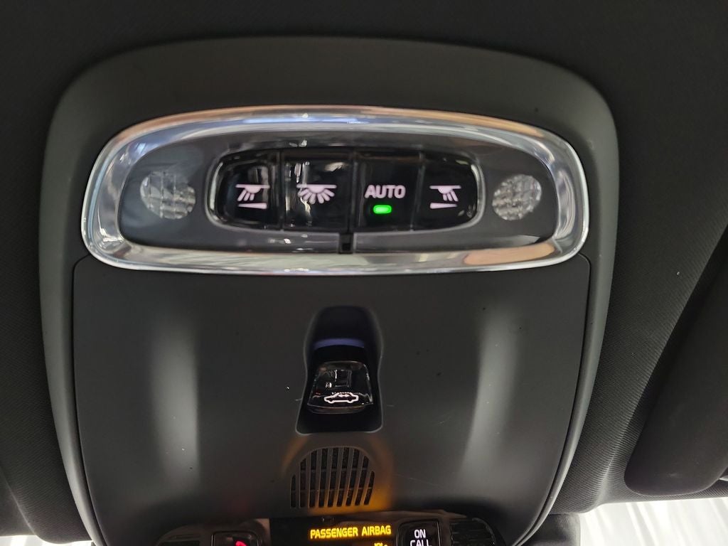 2019 Volvo XC60 T5 R-Design