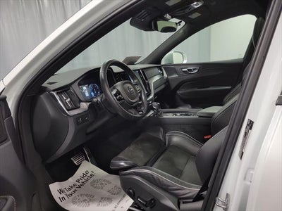 2019 Volvo XC60 T5 R-Design