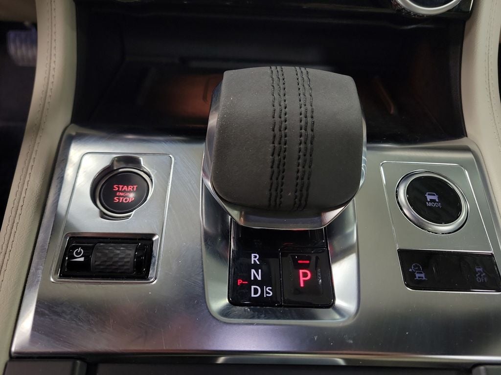 2024 Jaguar F-PACE P250 R-Dynamic S